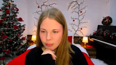 Snapshot of mimicass chatting on December 5, 2024, 6:10 am Kelly online show from December 5, 2024, 6:10 am