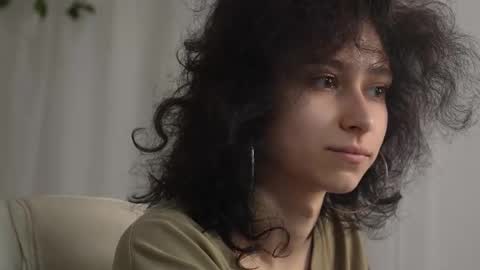 Snapshot of mimilicks chatting on November 8, 2025, 7:19 am IRIS online show from November 8, 2025, 7:19 am