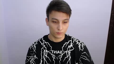 Snapshot of minato_kabuki chatting on December 4, 2024, 8:40 pm MINATO online show from December 4, 2024, 8:40 pm