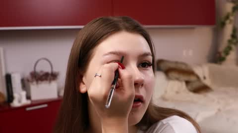 Mindi online show from October 3, 2025, 7:16 am