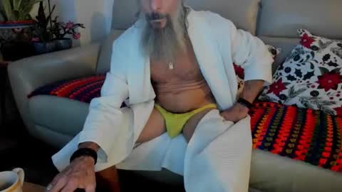 mindphuk online show from December 2, 2025, 10:05 pm