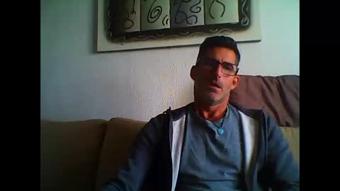 Snapshot of mindthestep chatting on November 9, 2025, 11:30 am MIND online show from November 9, 2025, 11:30 am