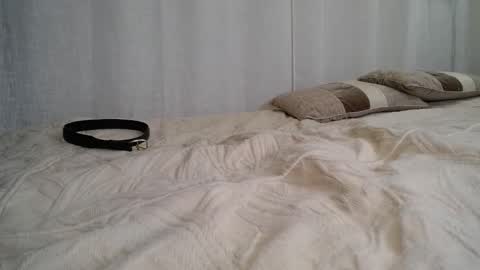 mindyourmanners_ online show from October 4, 2025, 2:53 am