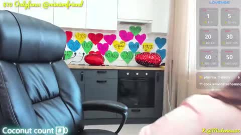Snapshot of minionfriend chatting on February 9, 2025, 11:14 am minionfriend online show from February 9, 2025, 11:14 am