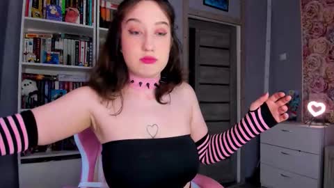 Ariana online show from October 31, 2025, 10:49 am