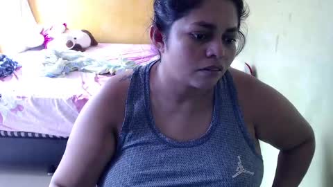 Snapshot of minnie_bbw69 chatting on February 19, 2025, 5:06 pm Andrea online show from February 19, 2025, 5:06 pm