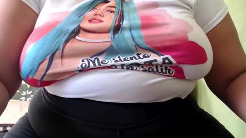 Snapshot of minnie_bbw69 chatting on February 20, 2025, 2:46 pm Andrea online show from February 20, 2025, 2:46 pm