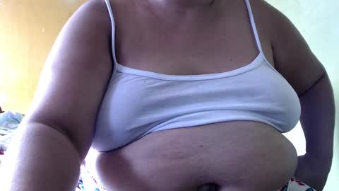 Snapshot of minnie_bbw69 chatting on February 28, 2025, 2:20 pm Andrea online show from February 28, 2025, 2:20 pm
