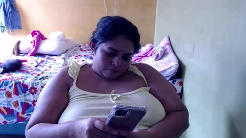 Snapshot of minnie_bbw69 chatting on October 20, 2025, 6:52 pm Andrea online show from October 20, 2025, 6:52 pm