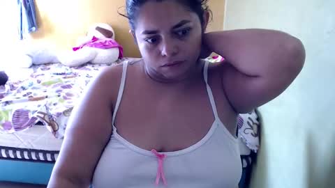 Snapshot of minnie_bbw69 chatting on November 23, 2025, 1:33 pm Andrea online show from November 23, 2025, 1:33 pm