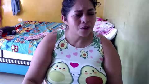 Snapshot of minnie_bbw69 chatting on December 2, 2025, 2:45 pm Andrea online show from December 2, 2025, 2:45 pm