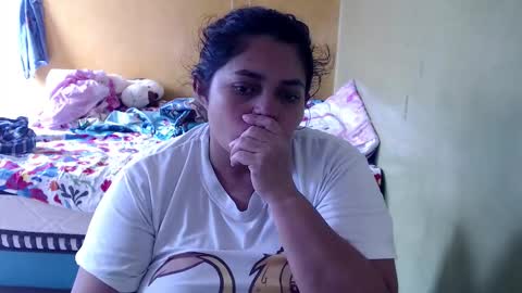 Snapshot of minnie_bbw69 chatting on December 5, 2025, 7:32 pm Andrea online show from December 5, 2025, 7:32 pm