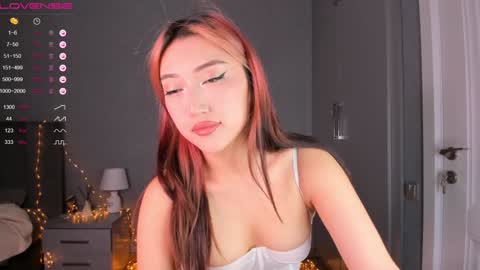 minnie_jin online show from December 16, 2024, 3:00 pm