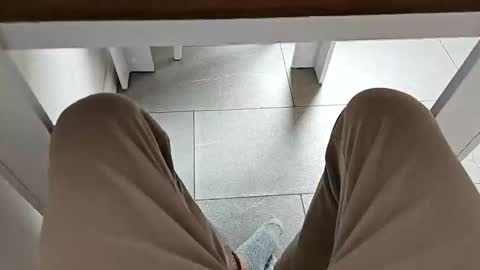 Snapshot of minongi chatting on October 12, 2025, 1:21 pm Jesse J. online show from October 12, 2025, 1:21 pm