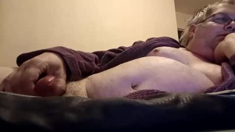 Snapshot of minos60200 chatting on December 28, 2024, 7:11 pm Stephano online show from December 28, 2024, 7:11 pm