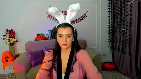 Jessi online show from November 1, 2025, 3:19 am