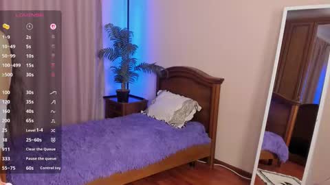 Mio online show from November 11, 2025, 2:33 am