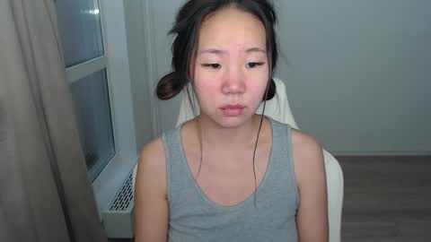 mira_g online show from March 5, 2025, 12:55 pm