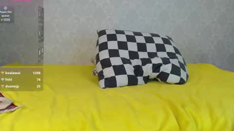 Snapshot of mira_one_ chatting on January 18, 2025, 4:10 pm mira_one_ online show from January 18, 2025, 4:10 pm