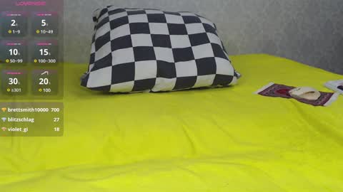 Snapshot of mira_one_ chatting on February 8, 2025, 3:31 pm mira_one_ online show from February 8, 2025, 3:31 pm