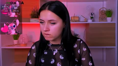 Snapshot of miraella chatting on October 27, 2025, 3:10 am Mira online show from October 27, 2025, 3:10 am