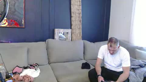 Snapshot of mirageofmia chatting on October 28, 2025, 3:36 pm Mia Mirage online show from October 28, 2025, 3:36 pm