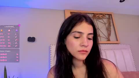 Snapshot of miranda_doll_ chatting on February 10, 2025, 6:24 pm online show from February 10, 2025, 6:24 pm