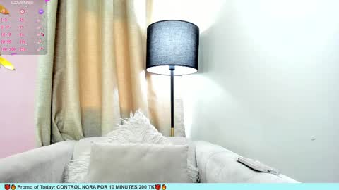 Snapshot of miranda_doll_ chatting on February 20, 2025, 12:15 pm online show from February 20, 2025, 12:15 pm