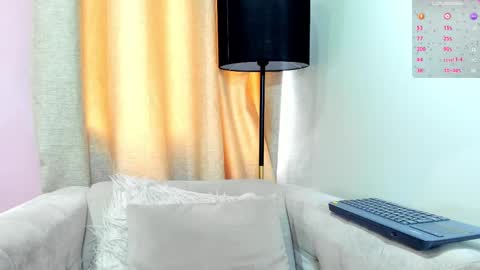 Snapshot of miranda_doll_ chatting on February 27, 2025, 3:15 pm online show from February 27, 2025, 3:15 pm