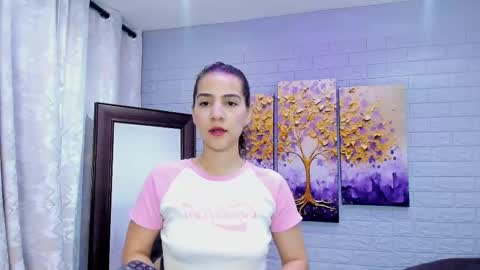 Snapshot of miranda_doll_ chatting on September 13, 2025, 12:05 pm online show from September 13, 2025, 12:05 pm