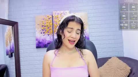 Snapshot of miranda_doll_ chatting on October 9, 2025, 12:03 pm online show from October 9, 2025, 12:03 pm