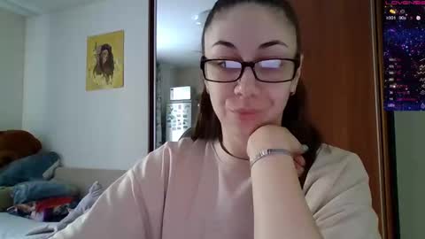 Snapshot of miranda_wish chatting on February 14, 2025, 4:15 am MIRANDA online show from February 14, 2025, 4:15 am