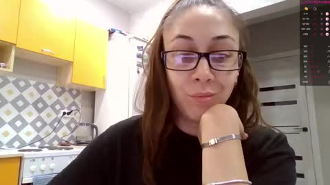 Snapshot of miranda_wish chatting on October 10, 2025, 11:20 am MIRANDA online show from October 10, 2025, 11:20 am