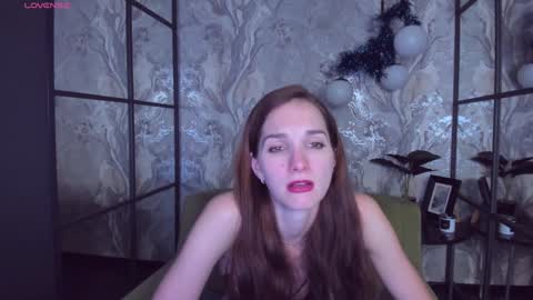 Snapshot of mirandaglow chatting on January 16, 2025, 11:48 am Miranda online show from January 16, 2025, 11:48 am