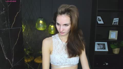 Snapshot of mirandaglow chatting on January 27, 2025, 8:51 am Miranda online show from January 27, 2025, 8:51 am