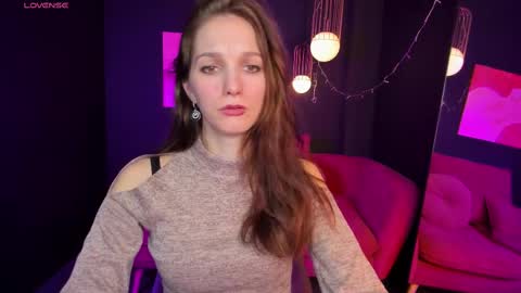 Snapshot of mirandaglow chatting on February 24, 2025, 5:43 am Miranda online show from February 24, 2025, 5:43 am