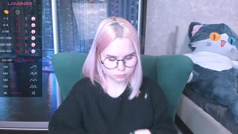 Kira online show from January 14, 2025, 5:40 am