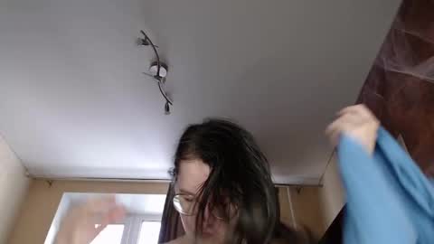 Snapshot of miriamor chatting on February 14, 2025, 7:17 am Mira online show from February 14, 2025, 7:17 am