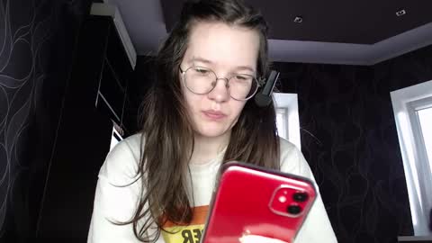 Snapshot of miriamor chatting on March 11, 2025, 7:48 am Mira online show from March 11, 2025, 7:48 am
