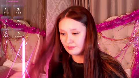 Snapshot of miriamwhite chatting on December 18, 2024, 2:06 pm Miriam WhiteF online show from December 18, 2024, 2:06 pm