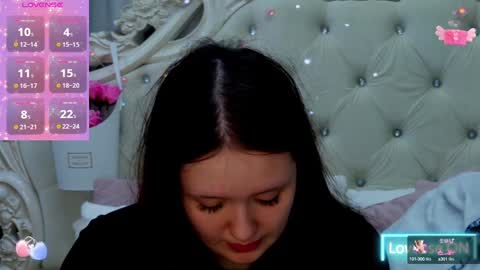 Snapshot of miriamwhite chatting on January 28, 2025, 3:04 pm Miriam WhiteF online show from January 28, 2025, 3:04 pm