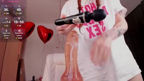 Snapshot of mirida_fox chatting on February 14, 2025, 12:41 am mercantile online show from February 14, 2025, 12:41 am