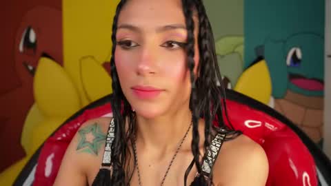 Snapshot of miss___evangeline chatting on November 15, 2025, 11:40 am Evangeline online show from November 15, 2025, 11:40 am