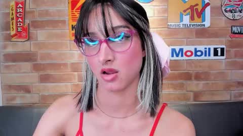 Snapshot of miss___salome chatting on November 20, 2025, 6:40 pm Salome online show from November 20, 2025, 6:40 pm