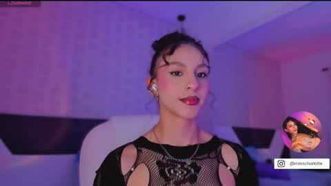 Charlotte online show from November 8, 2025, 4:34 am