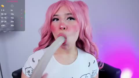 Daphne online show from October 4, 2025, 6:28 pm