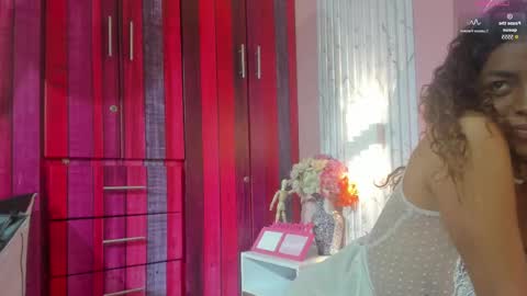 miss__smith_ online show from October 6, 2025, 8:39 pm