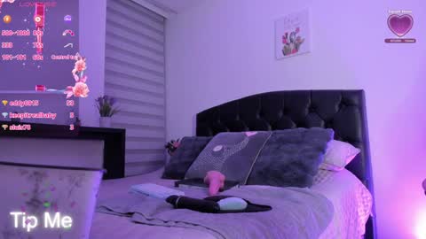 Snapshot of miss_amarantha1 chatting on January 22, 2025, 6:20 am A M A R A N T H A online show from January 22, 2025, 6:20 am