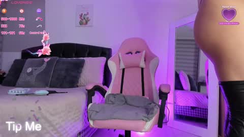 Snapshot of miss_amarantha1 chatting on March 7, 2025, 9:40 am A M A R A N T H A online show from March 7, 2025, 9:40 am