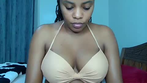 Snapshot of miss_candy7 chatting on January 29, 2025, 8:29 am Candy online show from January 29, 2025, 8:29 am